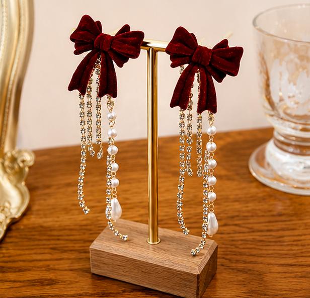 Velvet Bow Elegance